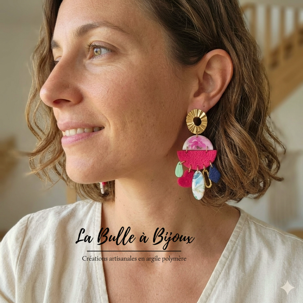 boucle oreille argile polymère motif floral breloque dorée